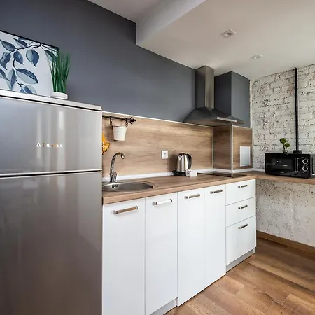 Dinevi Lazur Apartmán Burgas City